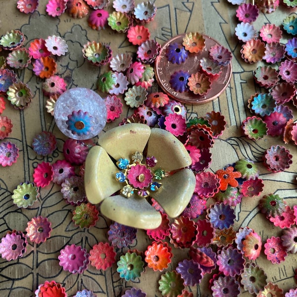 30 Smallest Flower Bead Caps, Miniature Fairy 6mm Size