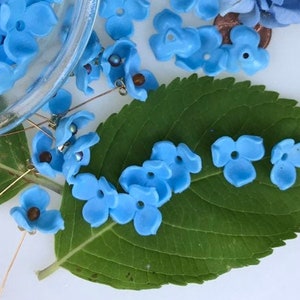 24 Wonderful Vintage Blue Hydrangea Flowers