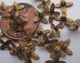 20 Vintage Tiny Brass Flowers