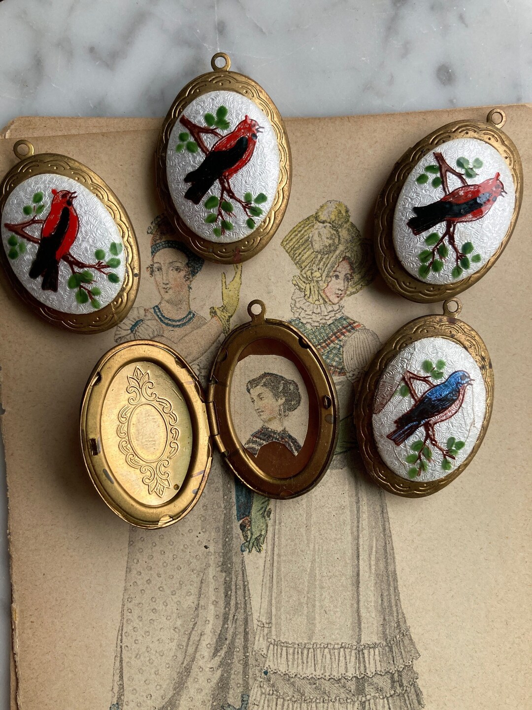 1 Vintage Enameled Bird Brass Locket, 38mm-1 1/2 Inch, SHABBY CHIC ...