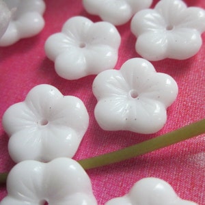 Vintage White Glass Flower Bead