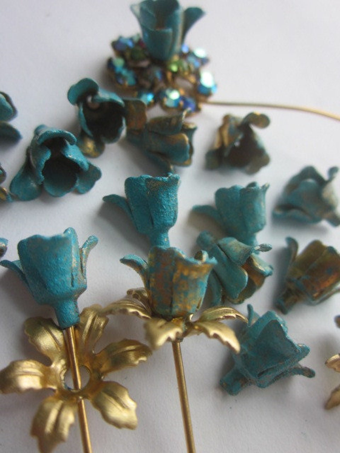 20 Vintage Painted Metal Teal Flowers Etsy