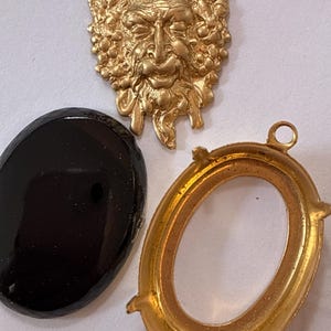 Onyx With Mythical Creature.....The Devil Made Me Do It- DIY kit image 11