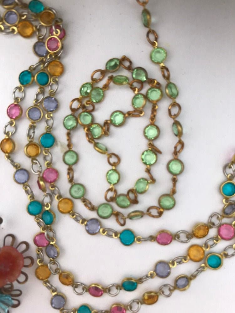 Vintage  Channel  Linked  Chain with Crystal In Garden Green And Mult…