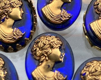 Antique Glass Cameo Cabochons In Crown Or Bezel Setting