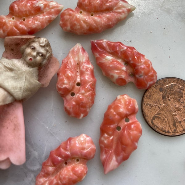 4 Wonderful Vintage  Coral Angel Skin Glass Leaves Bead Or Button