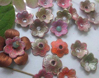 20 flores de metal pintado Shabby Chic