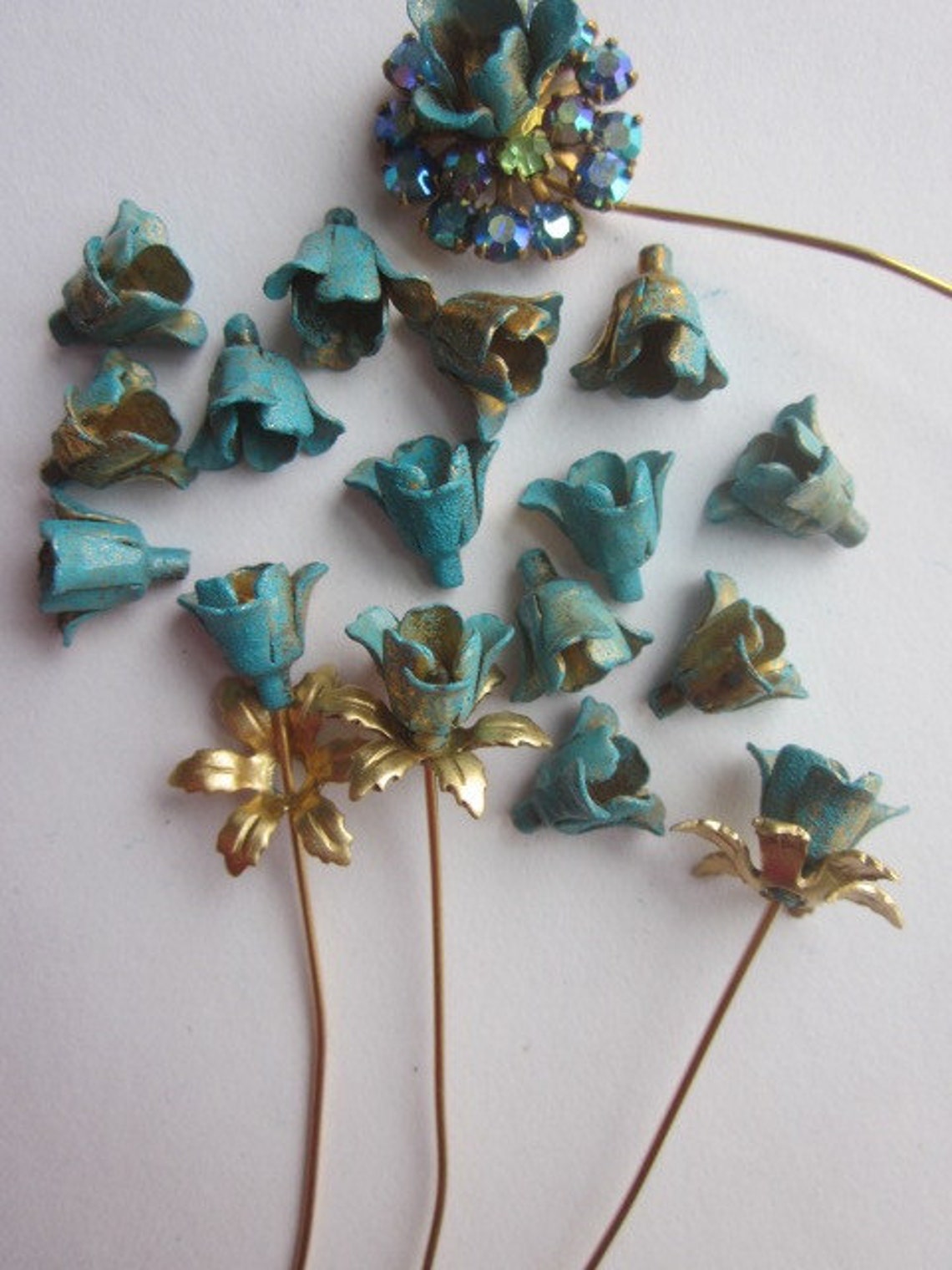 20 Vintage Painted Metal Teal Flowers Etsy