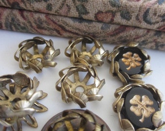 12 Vintage  Brass Flowers Centers