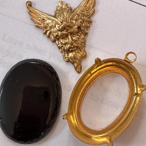 Onyx With Mythical Creature.....The Devil Made Me Do It- DIY kit image 12