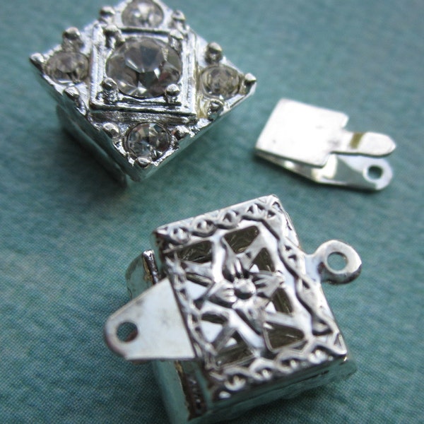 Antique Necklace Clasp With Rhinestones
