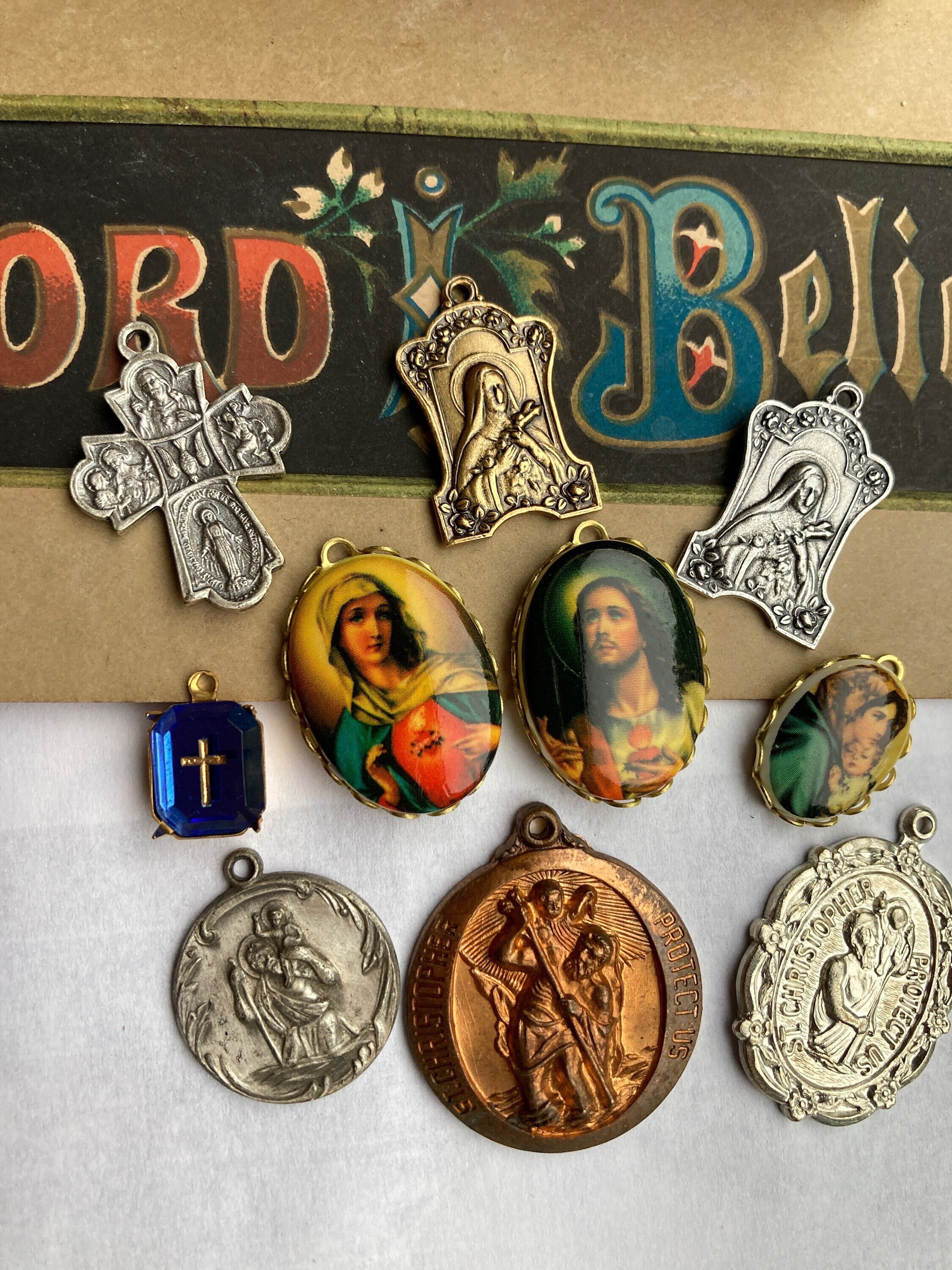 Vintage Assorted Religious Charms and Cabochons - Etsy