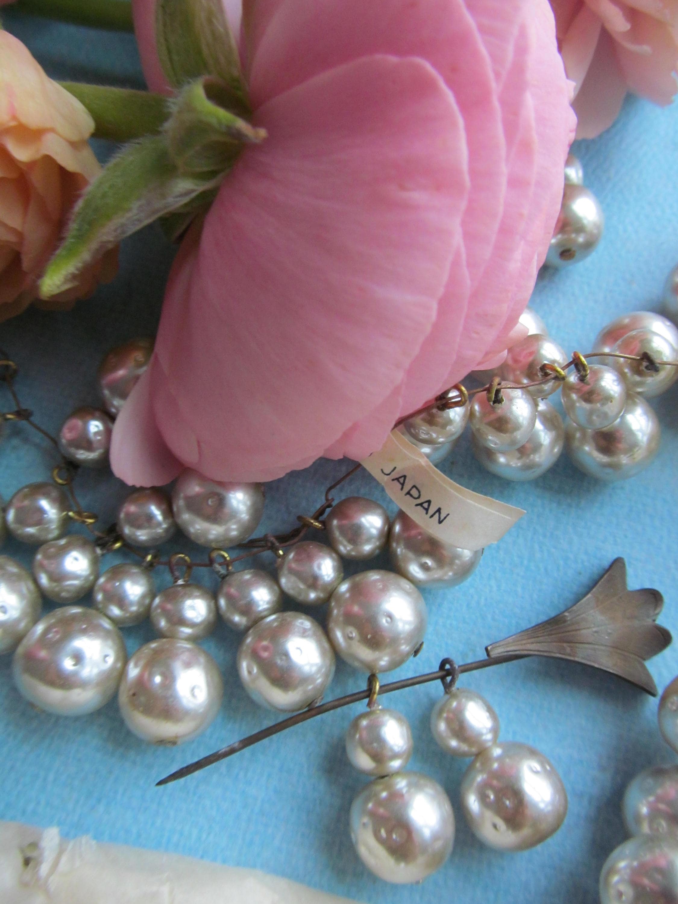 Vintage Japanese Glass Pearl Drops  "Double Decker" On Head…