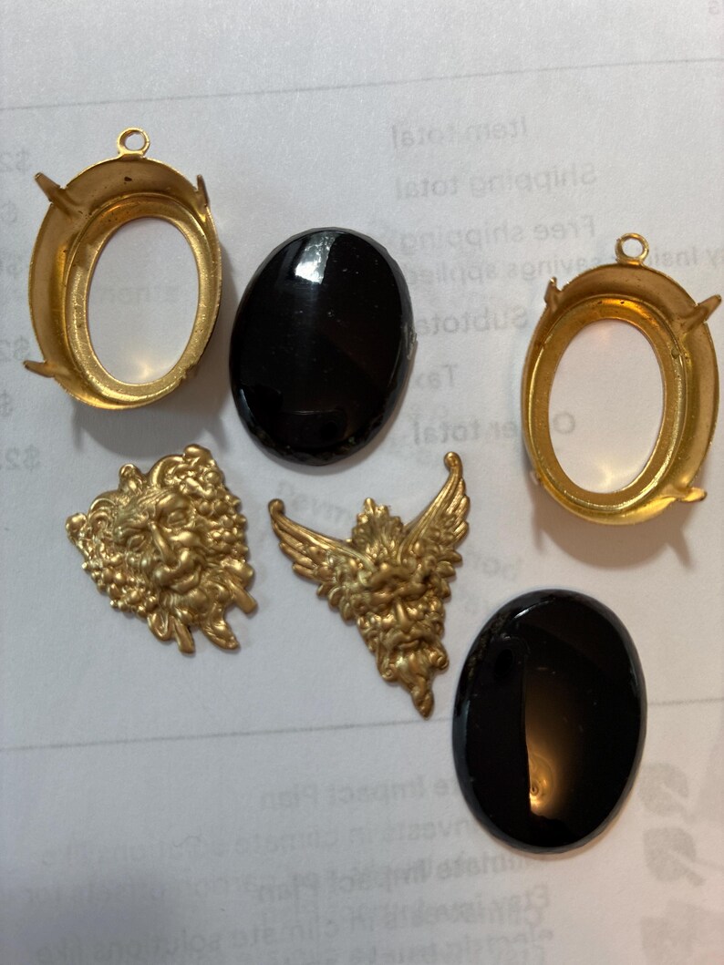 Onyx With Mythical Creature.....The Devil Made Me Do It- DIY kit do-it-yourself