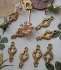 12 Vintage Brass Art Nouveau Style Flourish Connector