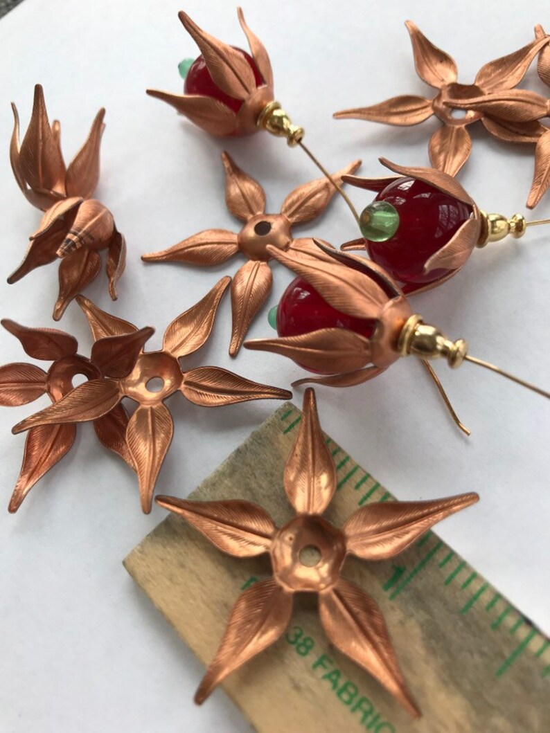 12 Vintage Sepal Bead Ends Etsy