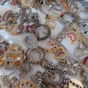 Ultimate Vintage Destash Rhinestone, 6 pieces,Hodge Podge Bits and Pieces image 3