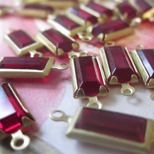 Ruby  Rectangular Glass Connectors