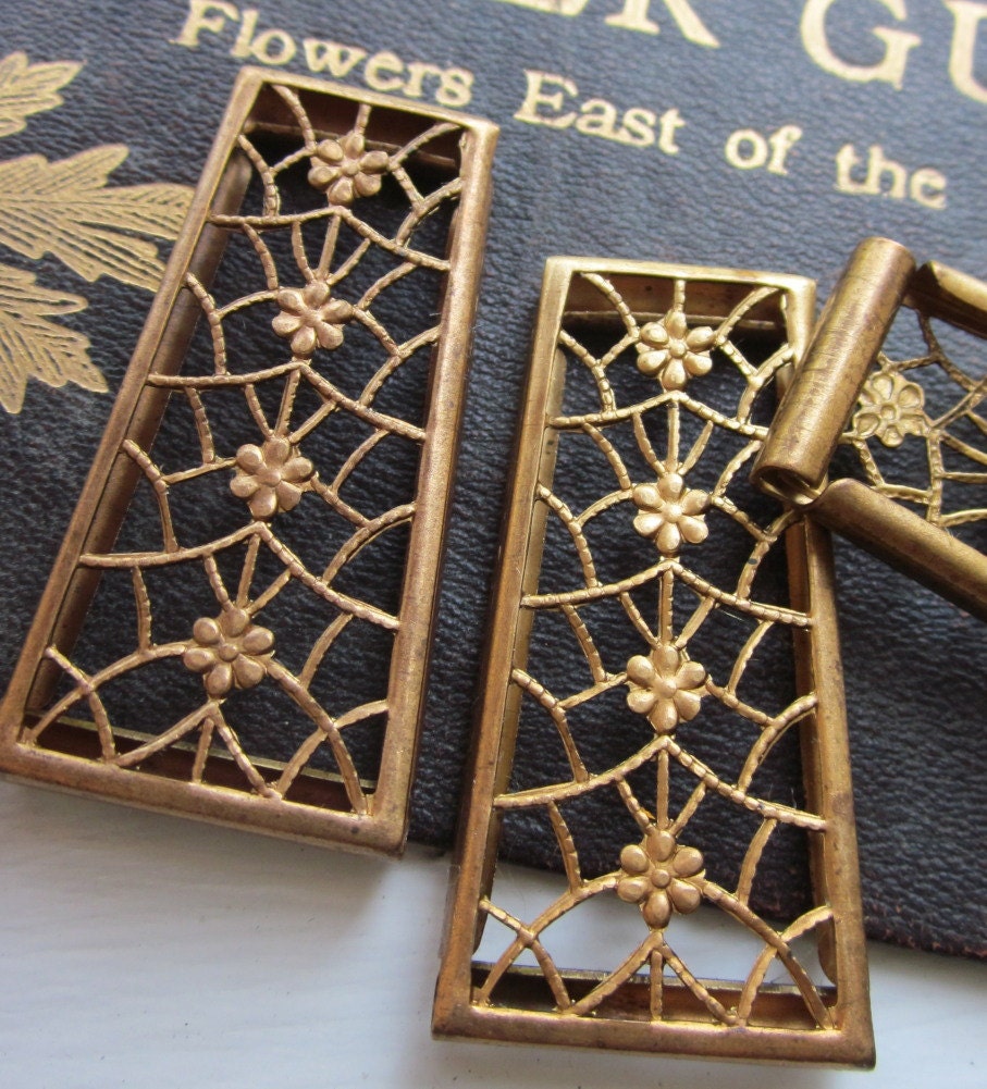Vintage Floral Trellis Design Cut Metal Finding