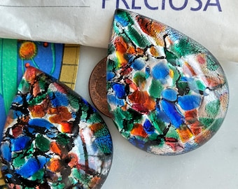 1 großer, tropfenförmiger Preciosa-Opal-Cabochon, 30 x 40 mm