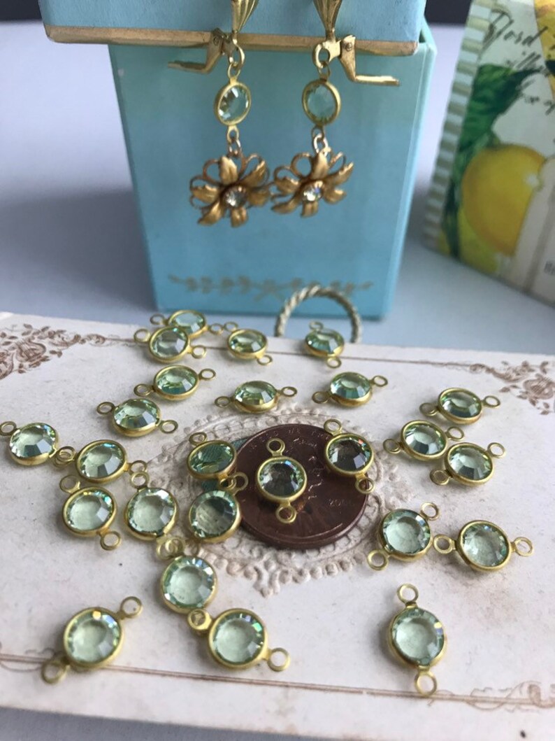 12 Swarovski Chrysolite 2 Ring Connectors Etsy Canada