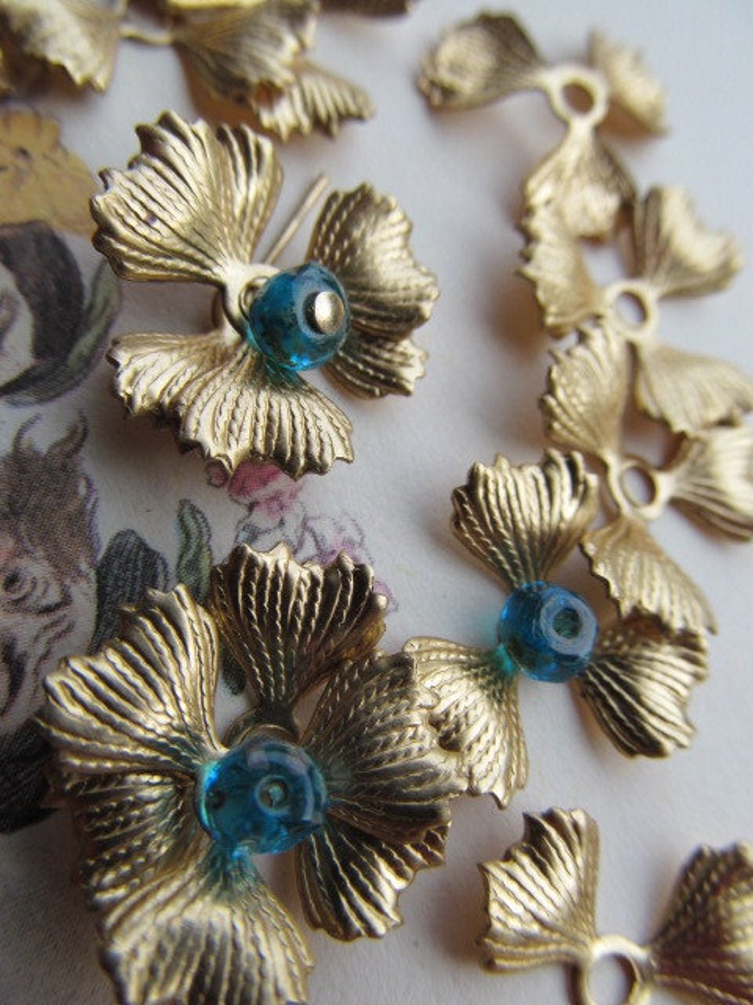 12 Fringed Petal Vintage Metal Flowers Etsy