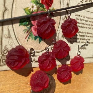 6 cabochões vintage de vidro rosa fosco luminescentes de 13 mm
