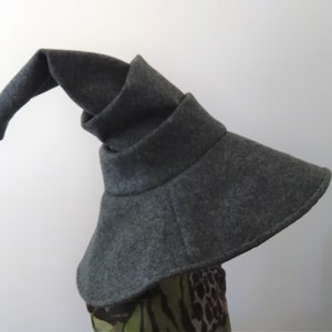 Witch Hat Wizard Hat Felt Hat Halloween Pointy Hat Wide Brim Hat / WH-2