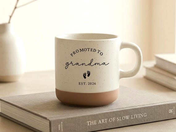 Promoted to Grandma Mug, Personalized Grandma to Be Gift, Pregnancy Announcement Cup, First Time Grandma Gift, New Grandma Mug 2026
