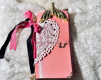 Diario de cuero tríptico personalizado: diario de viaje recargable, con encaje y estampado en papel de aluminio, regalo de San Valentín para ella.