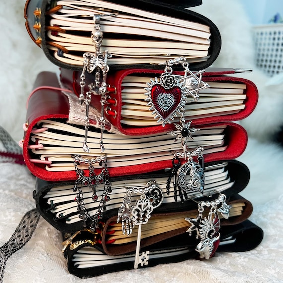 Custom Bookmark Clip, Gothic Paper Clip, Planner Accessories, Bookmark Holder, Handmade Book Lover Gift