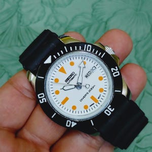 Vintage Seiko 5 Automatic Dive Watch, White Dial, Stainless Steel (40mm)