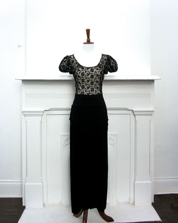 1940s Black Illusion Lace and Sequin Evening Gown - image 2