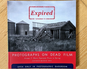 Expired Vol. 2 - Photographs on Dead Film // Book/Zine/Photography