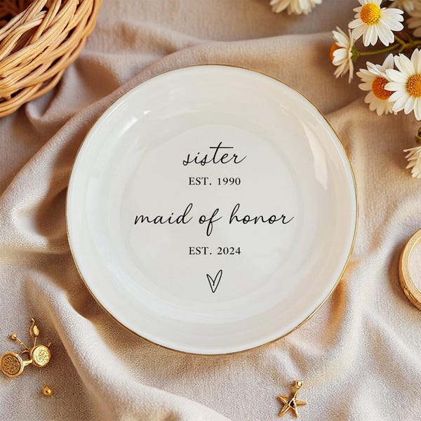 Personalized Bridesmaid Jewelry Dish, Custom Maid of Honor Ring Tray, Sister Gift with Est Date, Minimalist Ceramic Ring Holder