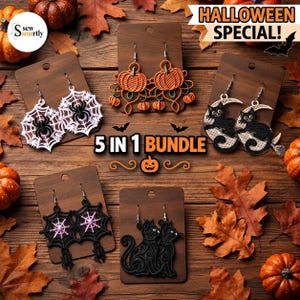 Op de afbeelding: Een 5-in-1 set Halloween-oorbellen op donkerhouten displaykaarten. De ontwerpen bevatten witte spinnenwebben met zwarte spinnen, oranje pompoenen, zwarte katten op maansikkels, zwarte spinnenwebben met roze accenten en zwarte katten.