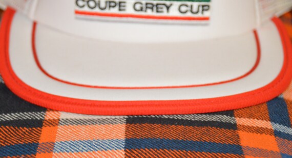 Vintage 1980's Vancouver Grey Cup Three Stripe Tr… - image 3