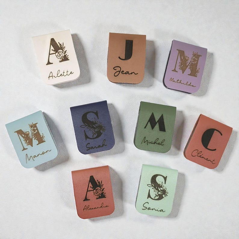Personalized magnetic bookmark | Engraved initial, first name or message | Gift for readers image 18