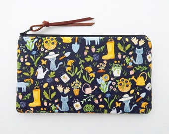 Cats in the garden zipper pouch - sunflowers pencil case - cell phone clutch purse - cute gifts ideas