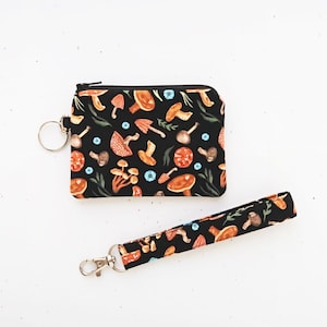 Mini bolsa de pulso | Pequeno presente para meninas | Porta-moedas com pulseira | Carteira com chaveiro de tecido cogumelo