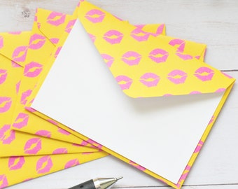 Kiss Mini Cards - Set of 4 // Blank Cards // Gift Card Envelope // Valentine's Day // Love Note // Lipstick // Girly // Girl Boss // Makeup