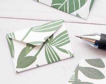 Green Leaf Love Notes – Set of 10 – Botanical Mini Envelopes & Cards for Scrapbooking, Journals, Keepsakes