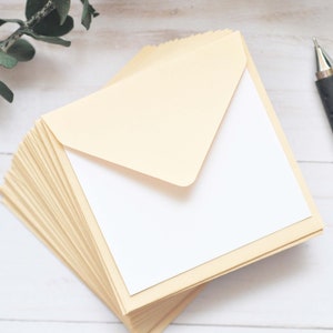 Mini enveloppes - beiges // lot de 10 // crème // cartes vierges // enveloppes pour cartes-cadeaux // cartes carrées // mots d'amour // lot de cartes // cartes conseils