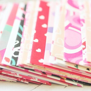 Lot de 10 mini cartes Saint-Valentin // Cartes vierges // Enveloppes pour cartes-cadeaux // Saint-Valentin // Mot d'amour // Enveloppes à motifs assortis image 5