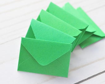 Tiny Envelopes - GREEN // 1 inch x 1.5 inch // Love Notes // Valentine's Day // Embellishment // Decoration // Scrapbook // Tooth Fairy Note