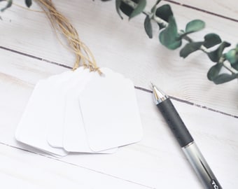 White Scalloped Tags – Blank Favor Tags for Gifts, Packaging, Scrapbooking & DIY Crafts