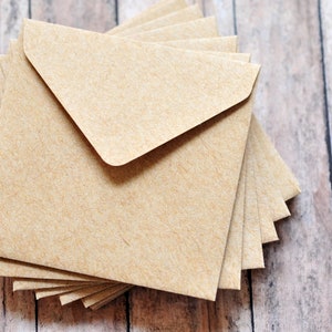 Mini enveloppes - KRAFT - 5 x 5 cm - lot de 10 // Enveloppes carrées // Cartes vierges // Cartes pour pièces jointes // Mot d'amour // Cartes conseils