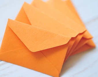 Tiny Envelopes - ORANGE // 1 inch x 1.5 inch // Love Notes // Embellishment // Decoration // Scrapbook // Journals // Ephemera // Blank Card