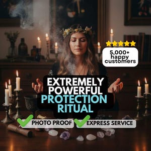 以下が含まれることがあります： 花冠をつけた女性が、火の灯ったろうそくと煙に囲まれています。画像には「EXTREMELY POWERFUL PROTECTION RITUAL」、「PHOTO PROOF」、「EXPRESS SERVICE」というテキストが含まれています。「5,000+ happy customers」というグラフィックもあります。