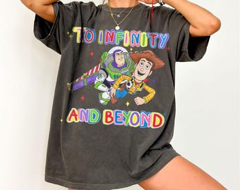 Camiseta vintage "To Infinity and Beyond", camiseta de Buzz Lightyear y Woody, camiseta de Toy Story Land 2026, camiseta de viaje a Disneyland, personajes de Toy Story